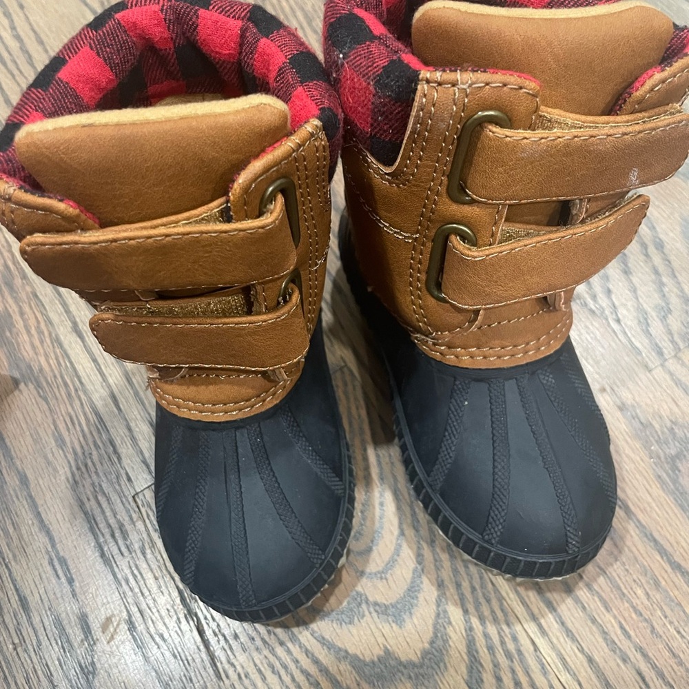Gap 3M Thinsulate Brown and Black Kids Boots